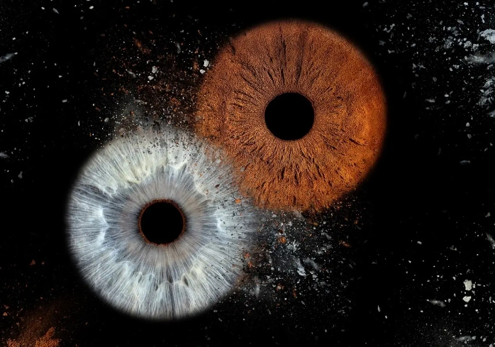 这种写真就是让个人信息“裸奔”