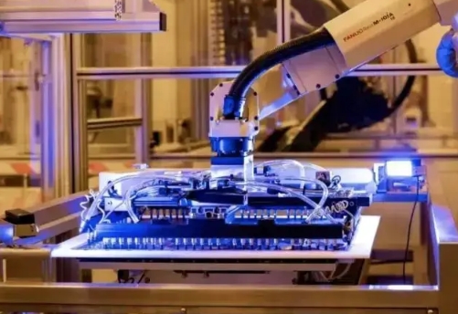 新质生产力加快形成